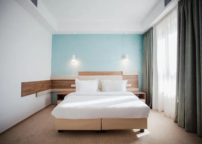 Tci Social Club Feriested