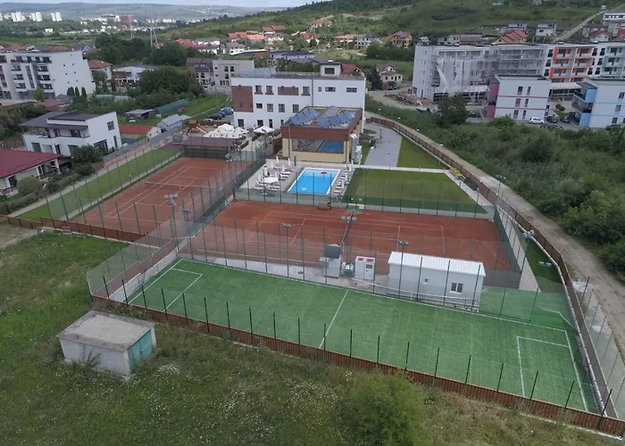 Tci Social Club Resort Cluj-Napoca